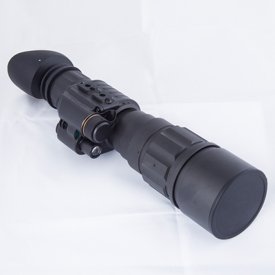 Khoảng cách quan sát 1000m Màu đen Không gian nhìn ban đêm quân sự với máy đo xa laser và la bàn