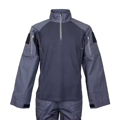 Bộ đồ chiến thuật nhiều túi zip trong màu xanh đậm với logo tùy chỉnh